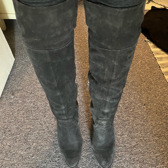 Steve Madden saudy over the knee boot size 8 - Picture 3 of 11